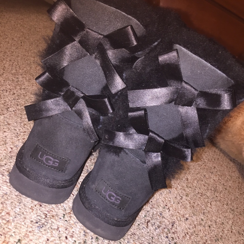 BLACK UGGS with satin bows